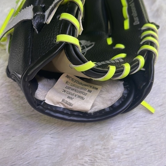 Franklin RTP Series Black Baseball Clove Right Hand Throw Youth Kids 24849-9". - Picture 6 of 6